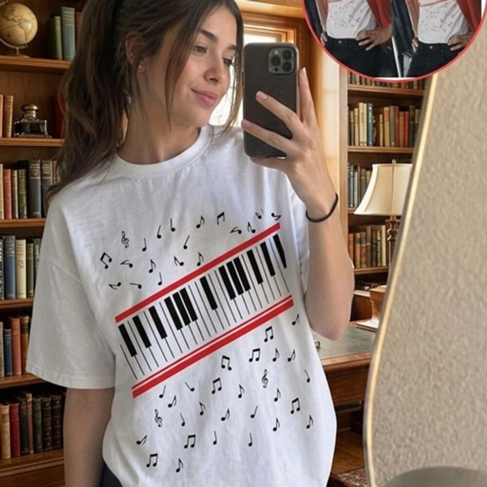 Vintage Michael Jackson keyboard Graphic Tee Retro Music Y2K Pop Shirt